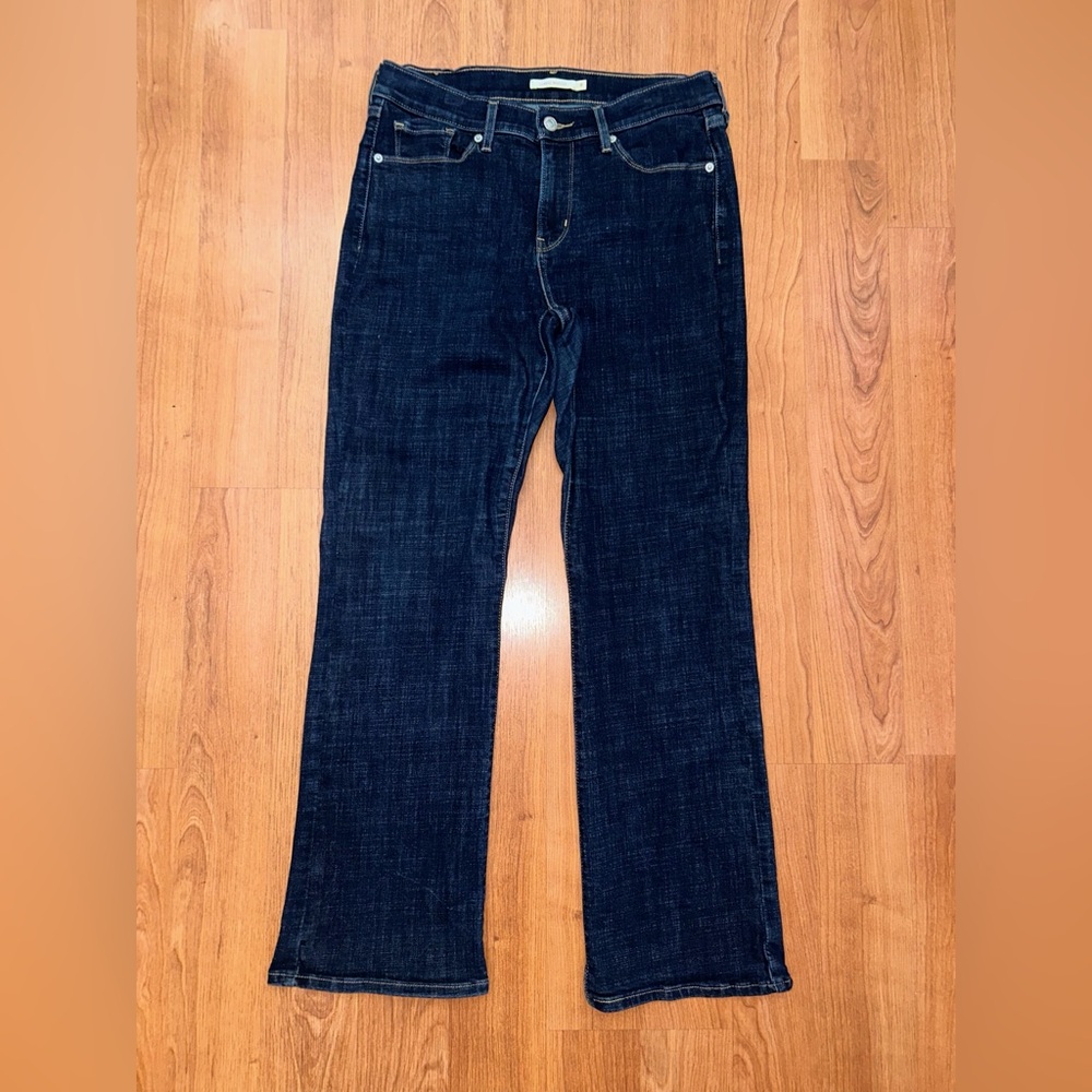 levis classic bootcut jeans womens Size 8